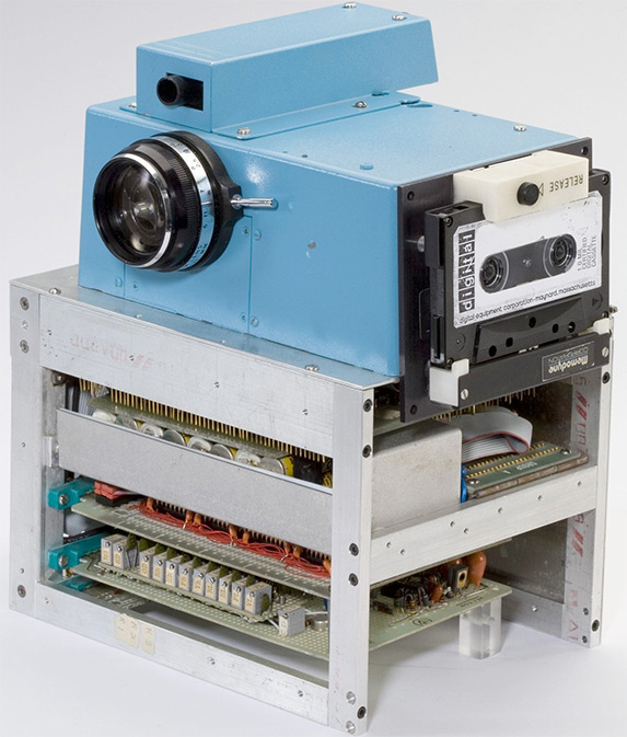 the first digital camera